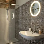 Apartment Domus Purpurea *
