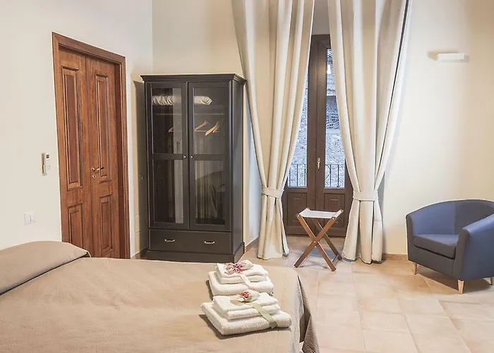 Domus Purpurea Apartment *